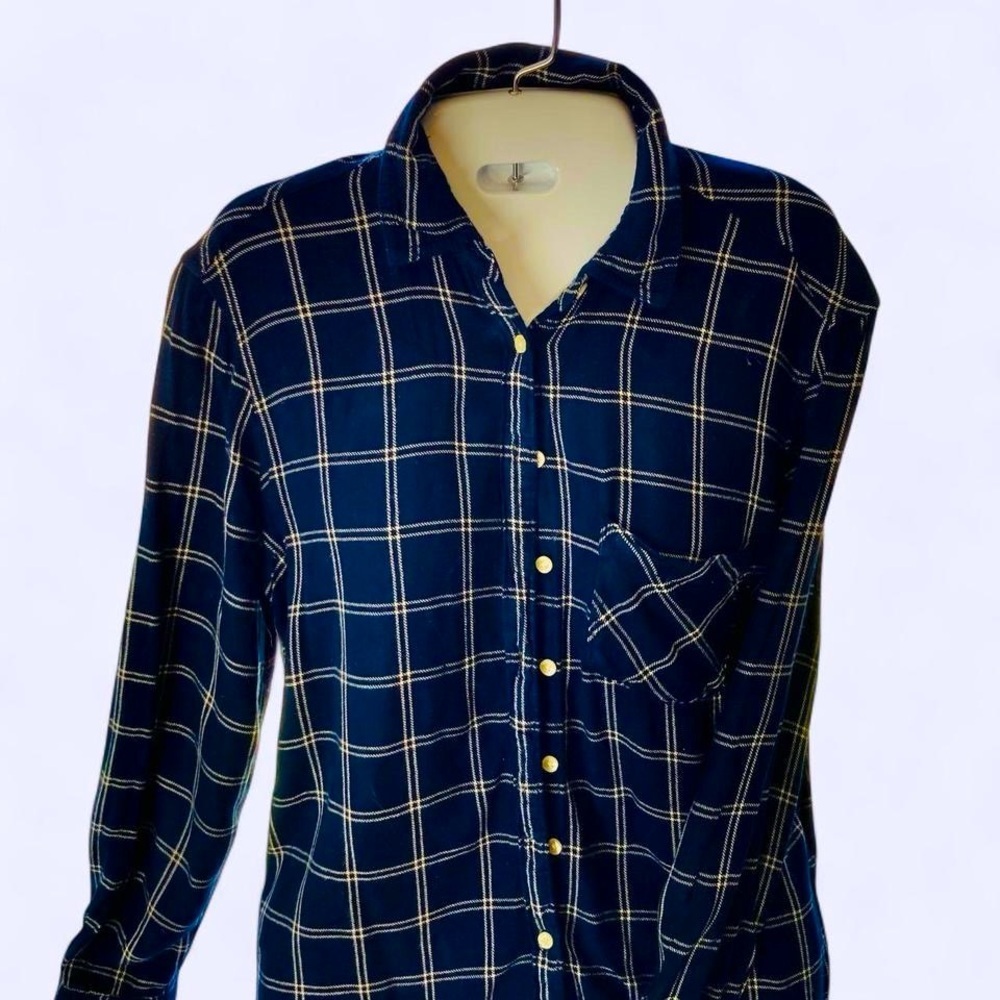 Aeropostale Flannel Women’s Navy Blue Checkered Shirt M Good Condition